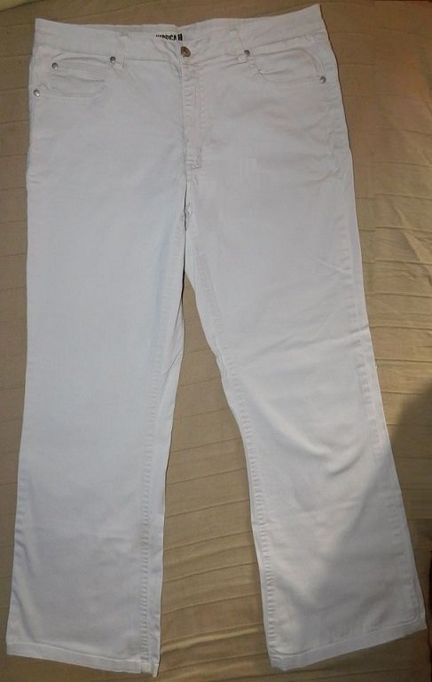 Gr.44 Stoff-Hose wollweiß High Waist - Jessica (C&A)