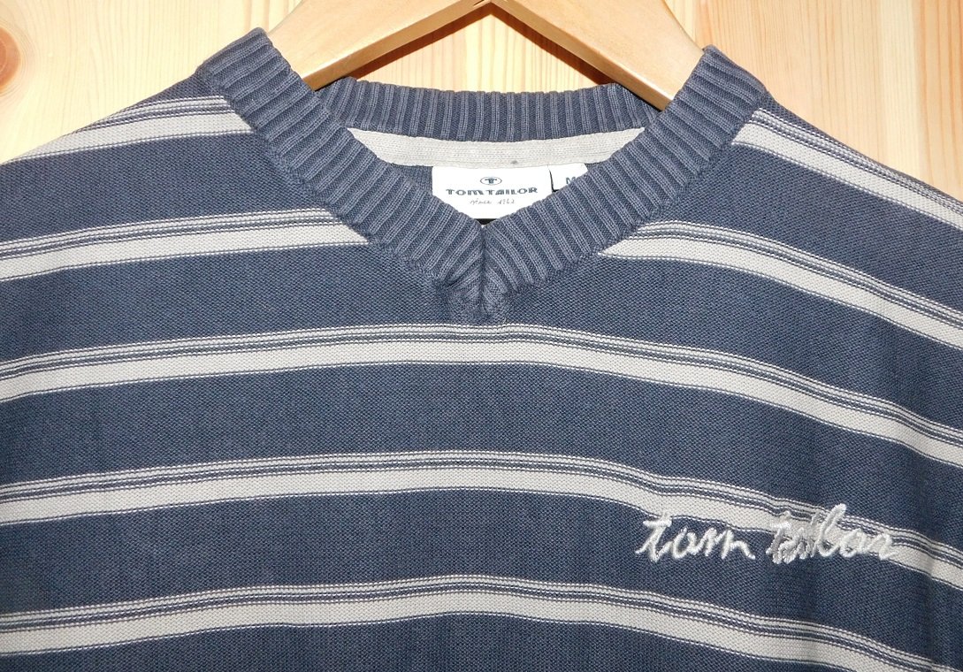 Gr.M (entspricht Gr.152) Feinstrick-Pullover grau blau gestreift
