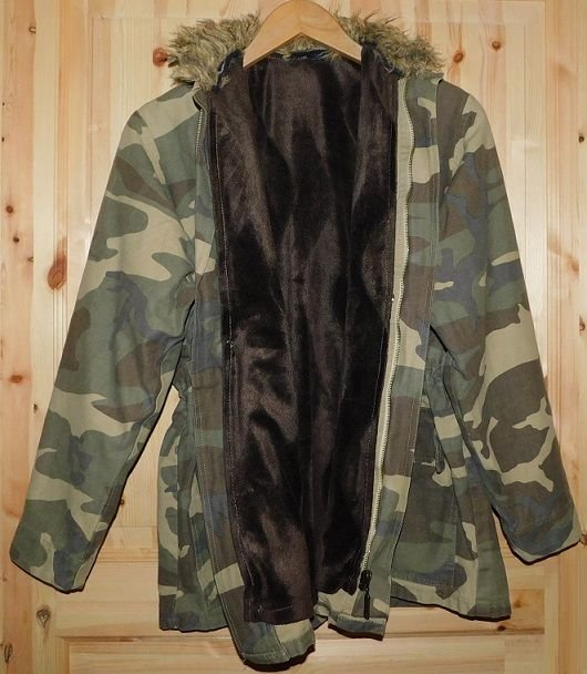 Gr.S/M Parka Camouflage mit Plüschfutter ausknöpfbar - Handarbeit