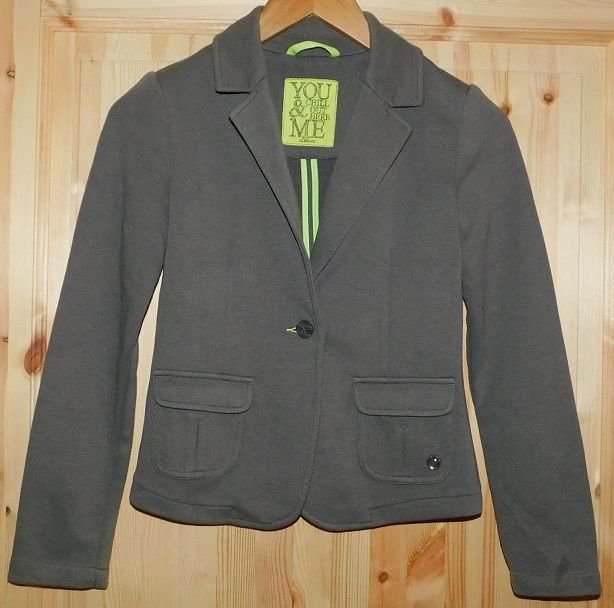 Gr.XS Jacke Kurzjacke grau mit neongrün - sOliver