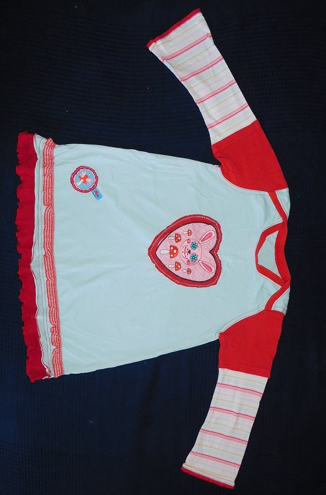 Gr.116-122 Long-Shirt Tunika hellblau rot - Handarbeit