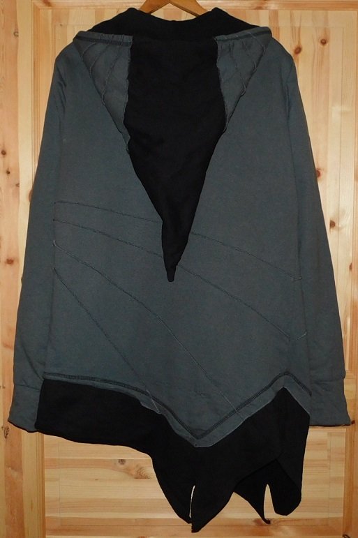 Gr.40/42 Mittelalter-Mantel Larp mit Zipfelkapuze und Fleece gefüttert