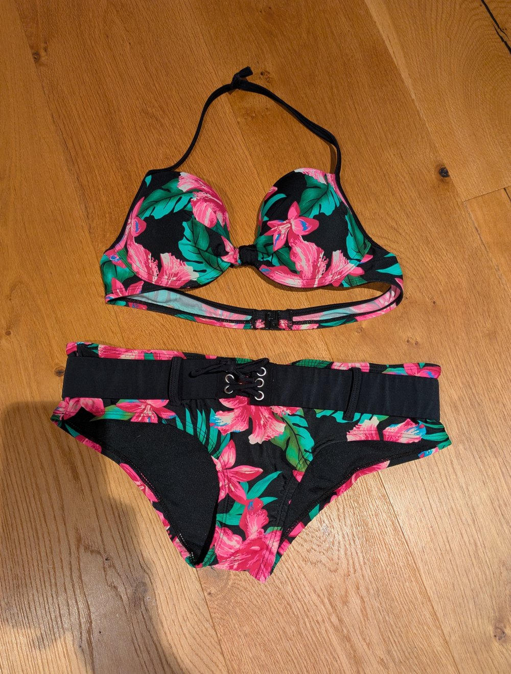 Bikini