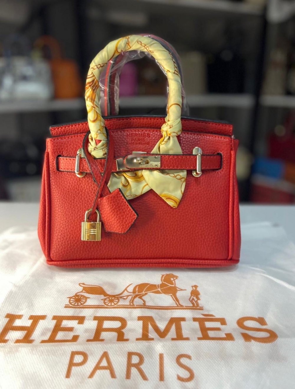Handtasche