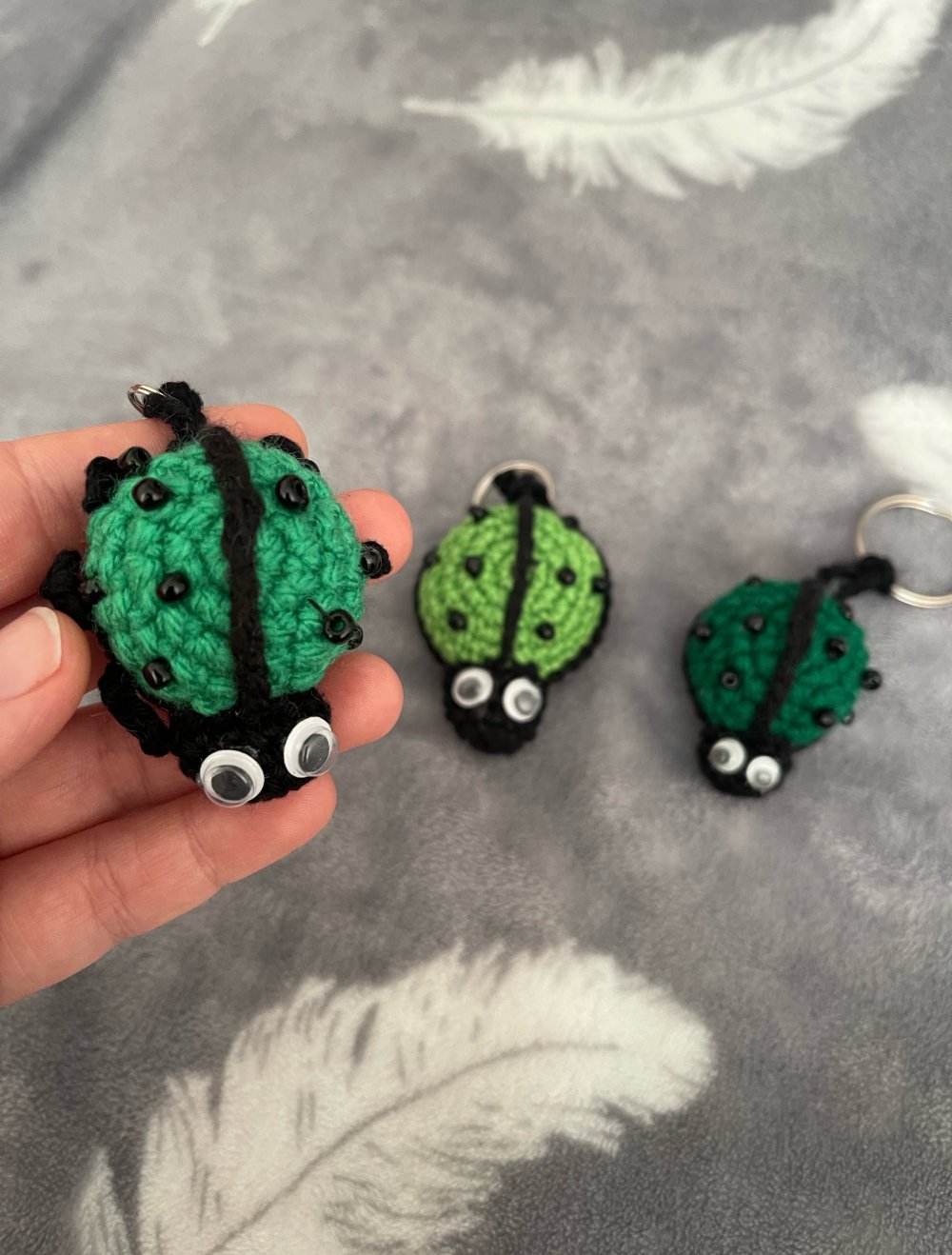 Schlüsselanhänger 
Mini Marienkäfer grün