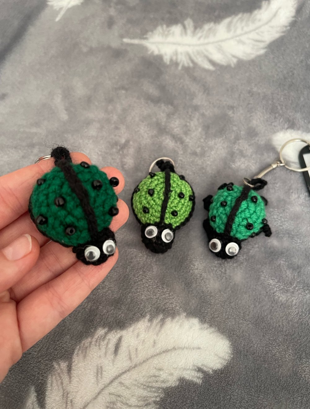 Schlüsselanhänger 
Mini Marienkäfer grün
