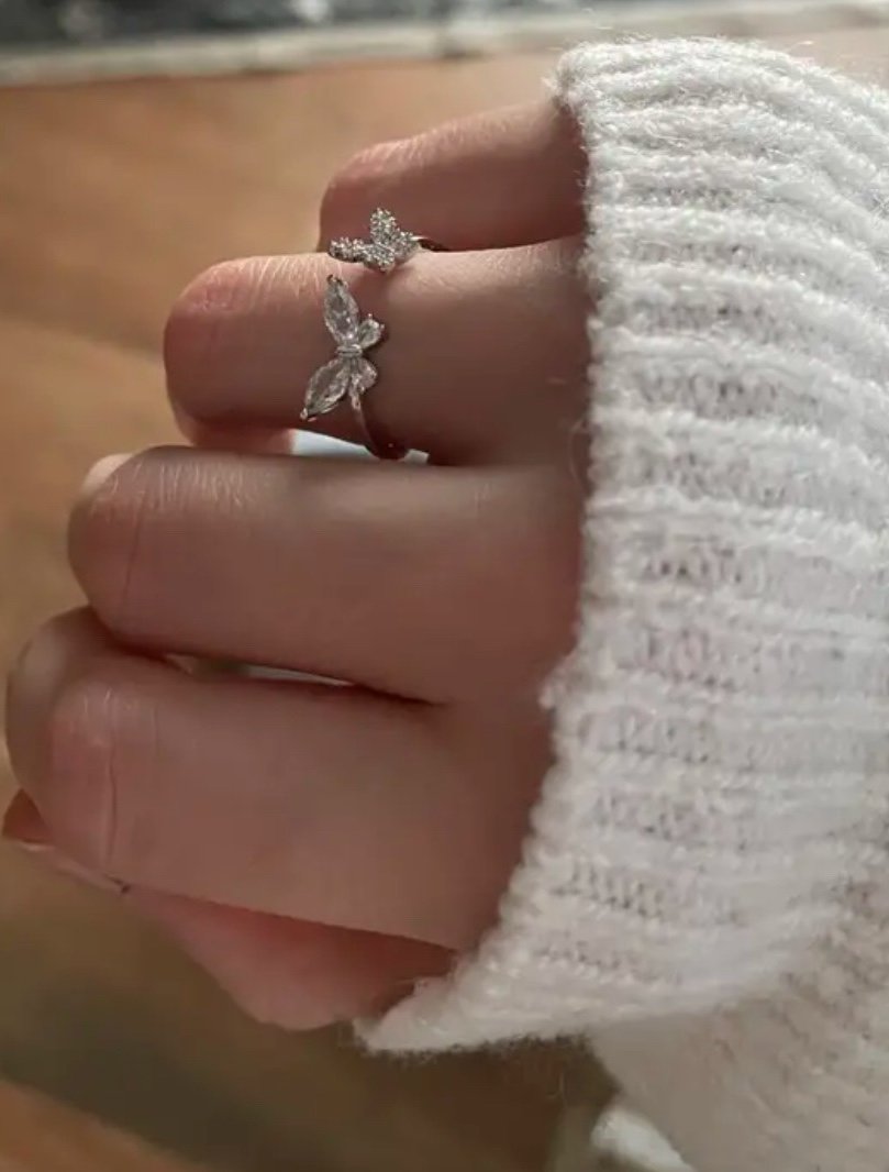 ♥️Zauberhafter Schmetterlingsring♥️Softer Ring funkelt *NEU