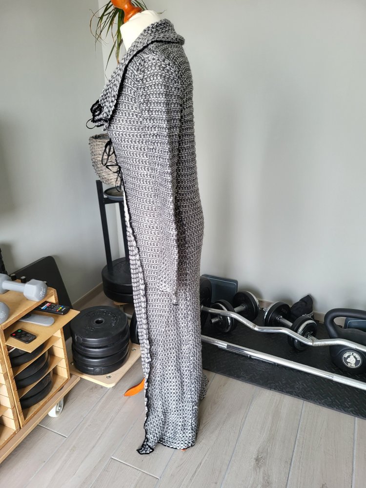 Strickmantel sehr lang von Helline Ihr wollt was besonderes hier ist es