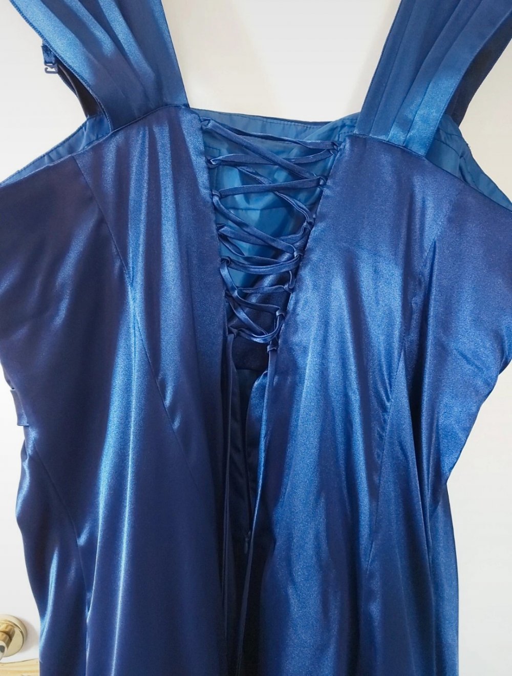 Juju & Christine Abendkleind in Royalblau