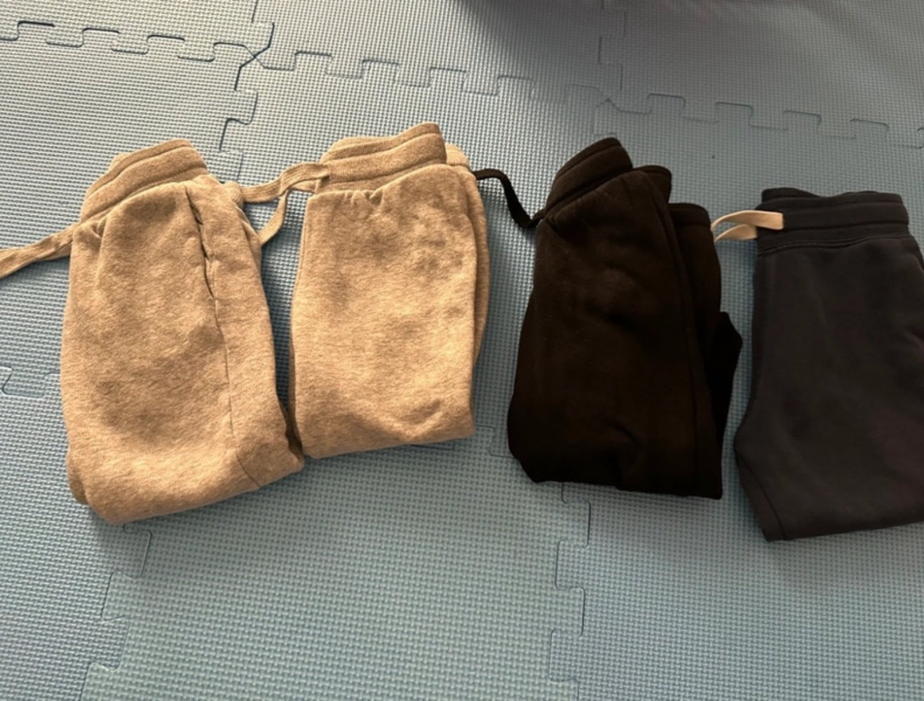 4x Jogginghose