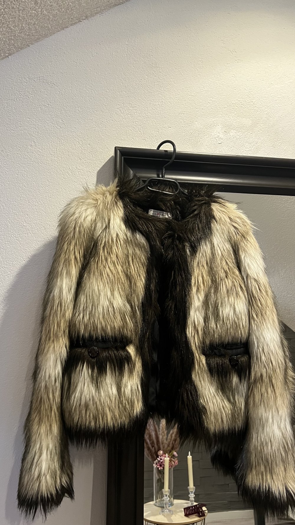 Eleganter Pelzmantel