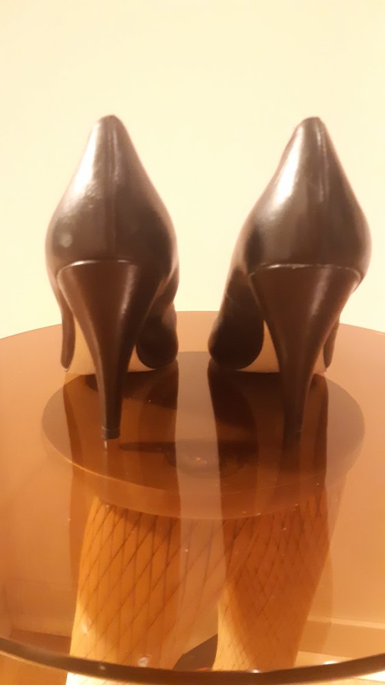 Neu Mango Lederpumps 39