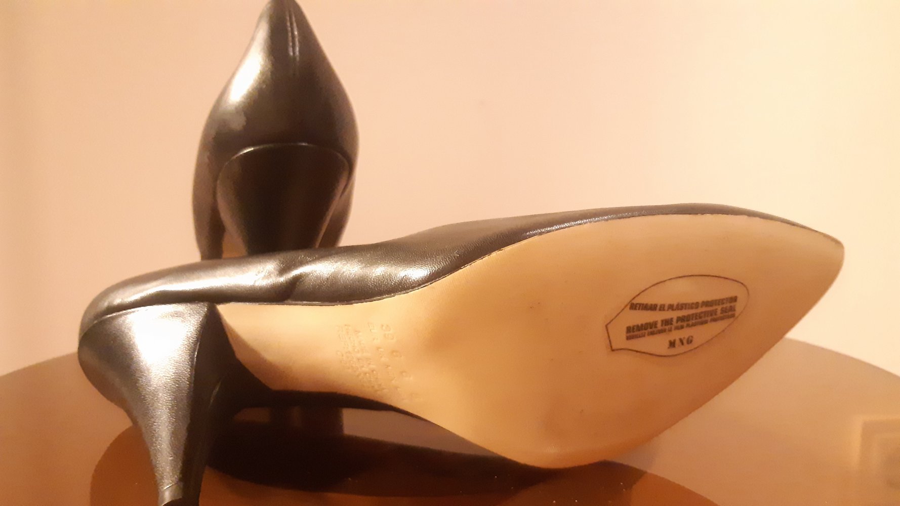 Neu Mango Lederpumps 39