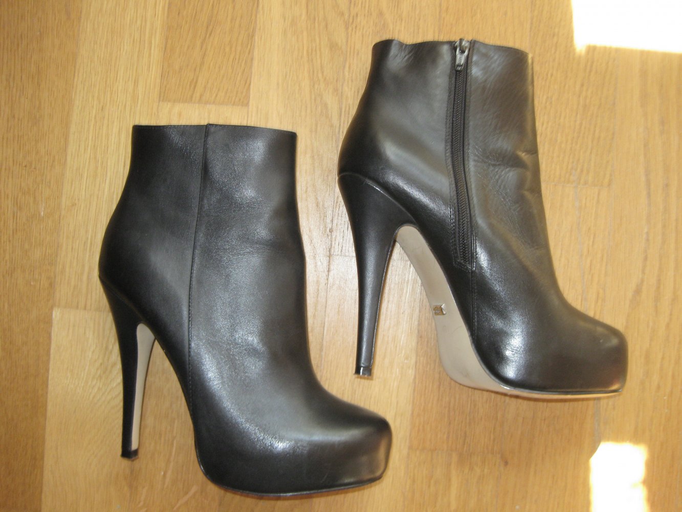 Buffalo Stiefeletten schwarz Plateau Stiletto sexy Leder 40