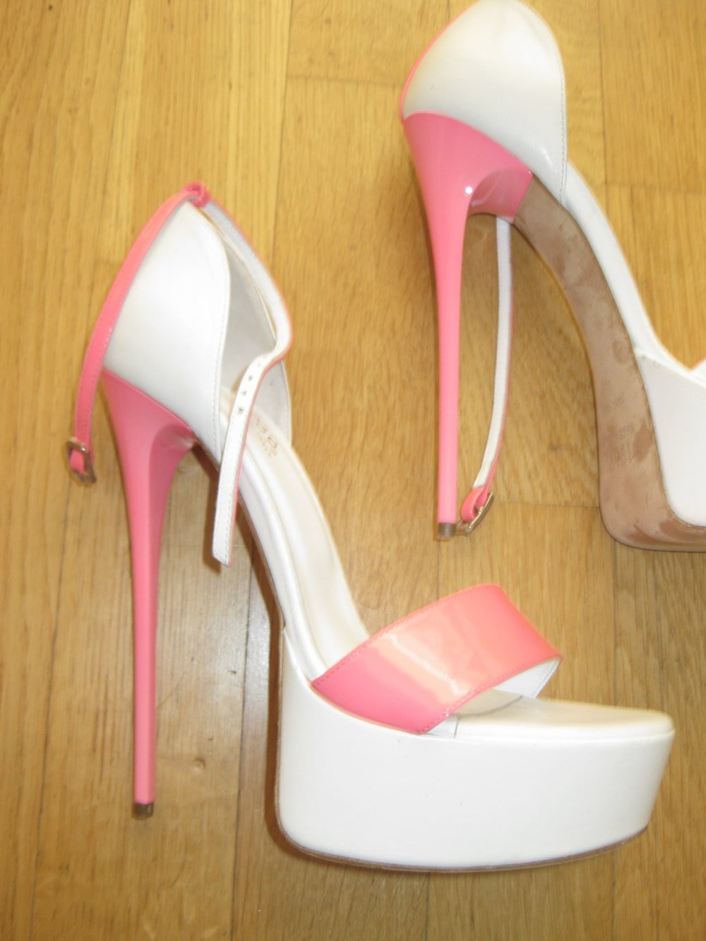 1969 Lack Plateau Gogo High Heels weiß pink extrem Stiletto 40