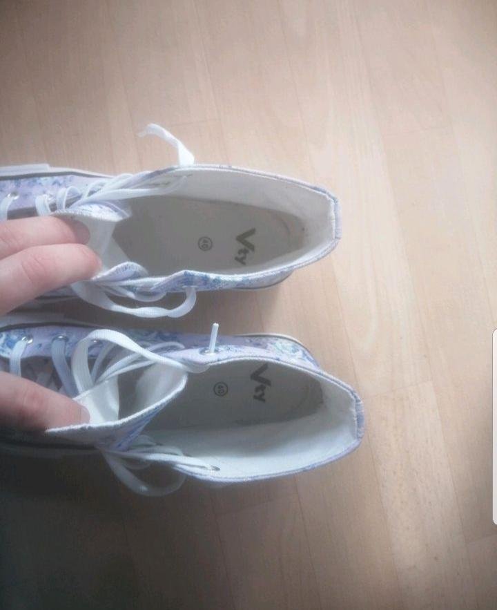 Vty Sneaker - NEU