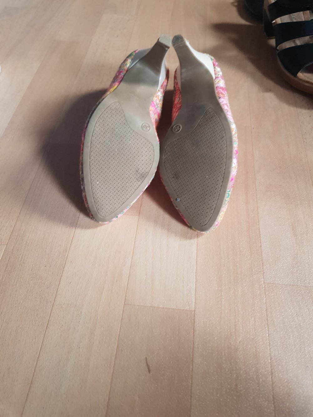 bunte Pumps