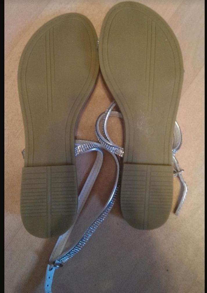Sandalen - NEU
