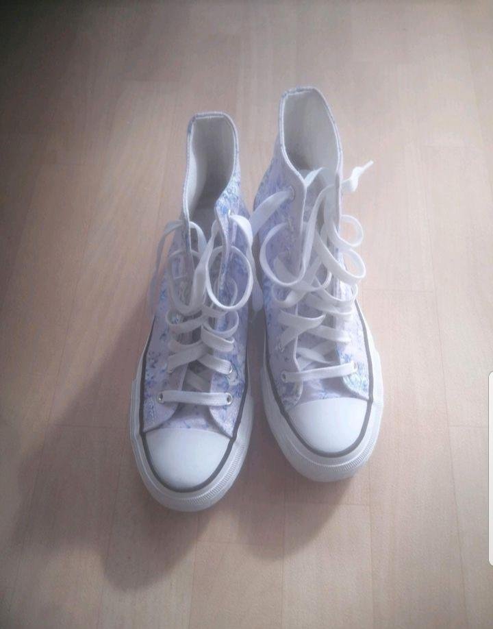 Vty Sneaker - NEU