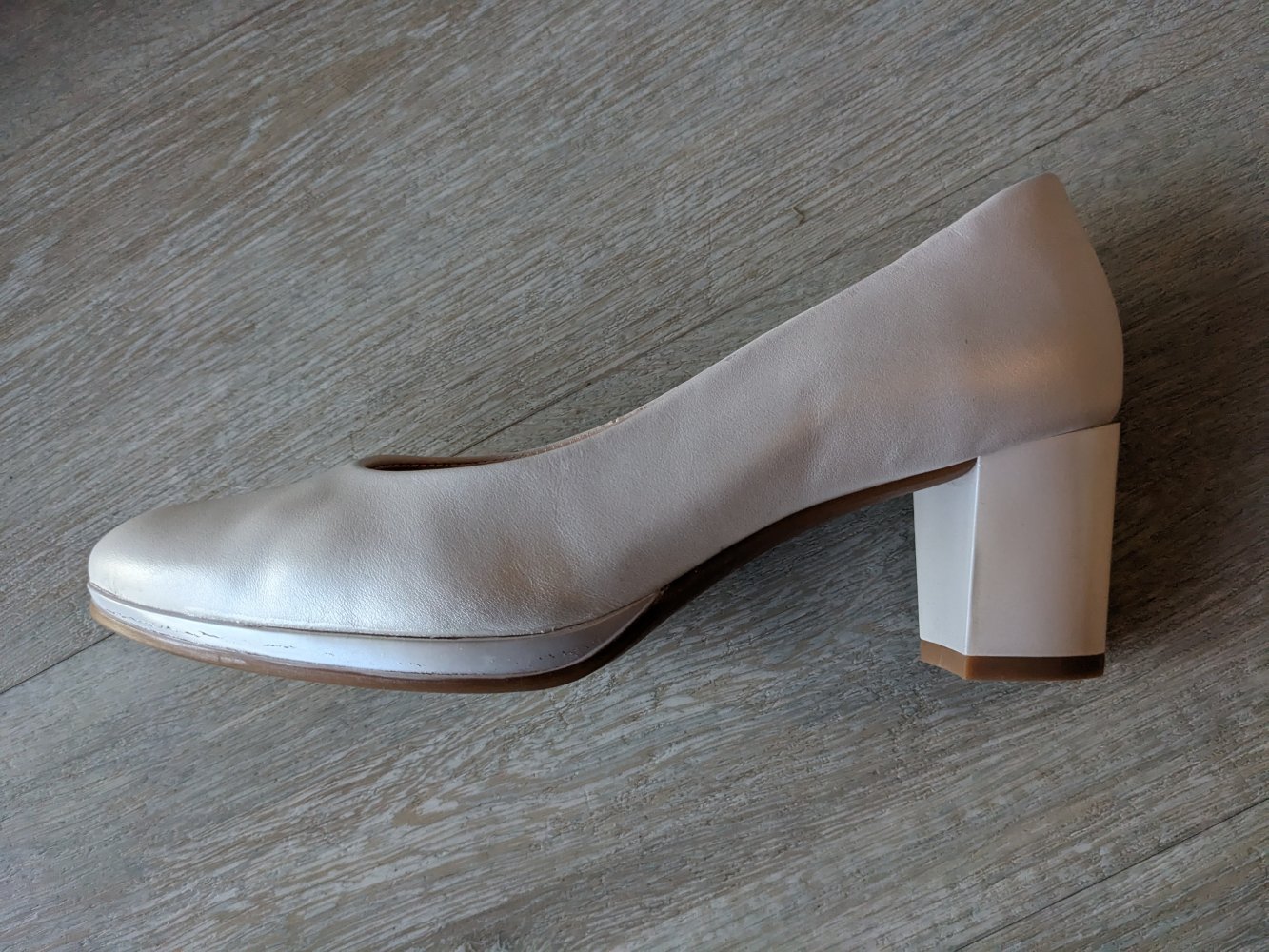 Weiße Pumps/ Brautschuhe