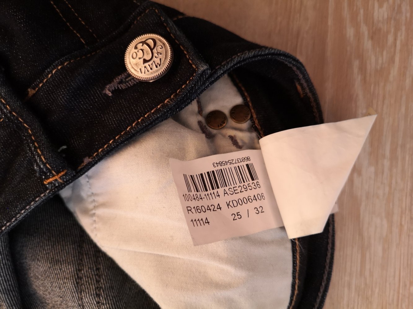 Dunkelblaue Bootcut-Jeans BELLA Mid-Rise