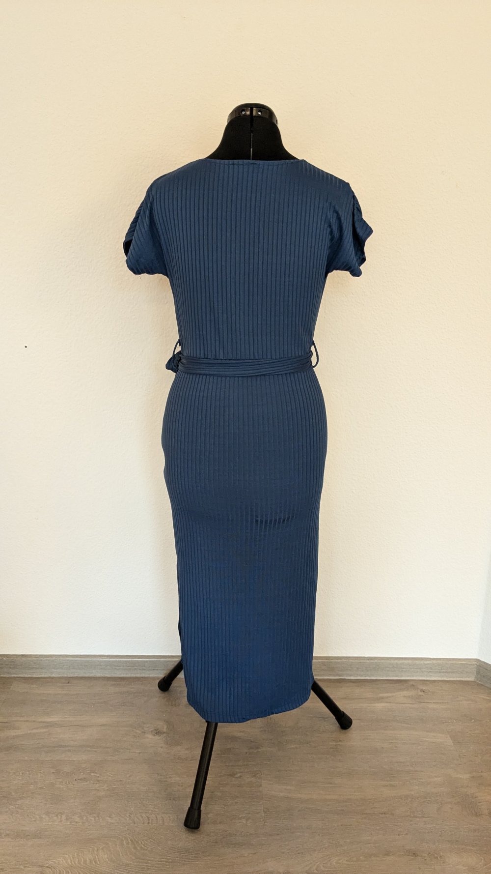 Figurbetontes Kleid #enganliegend