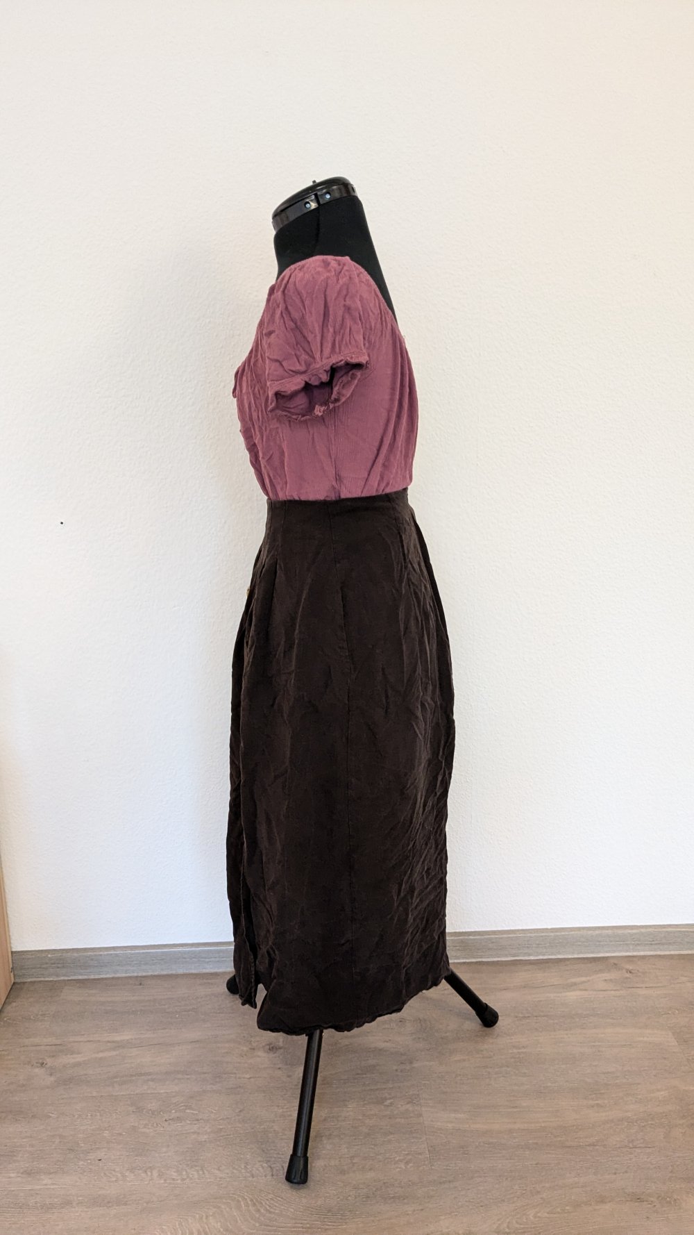 Zeitloser und eleganter Midi-Rock