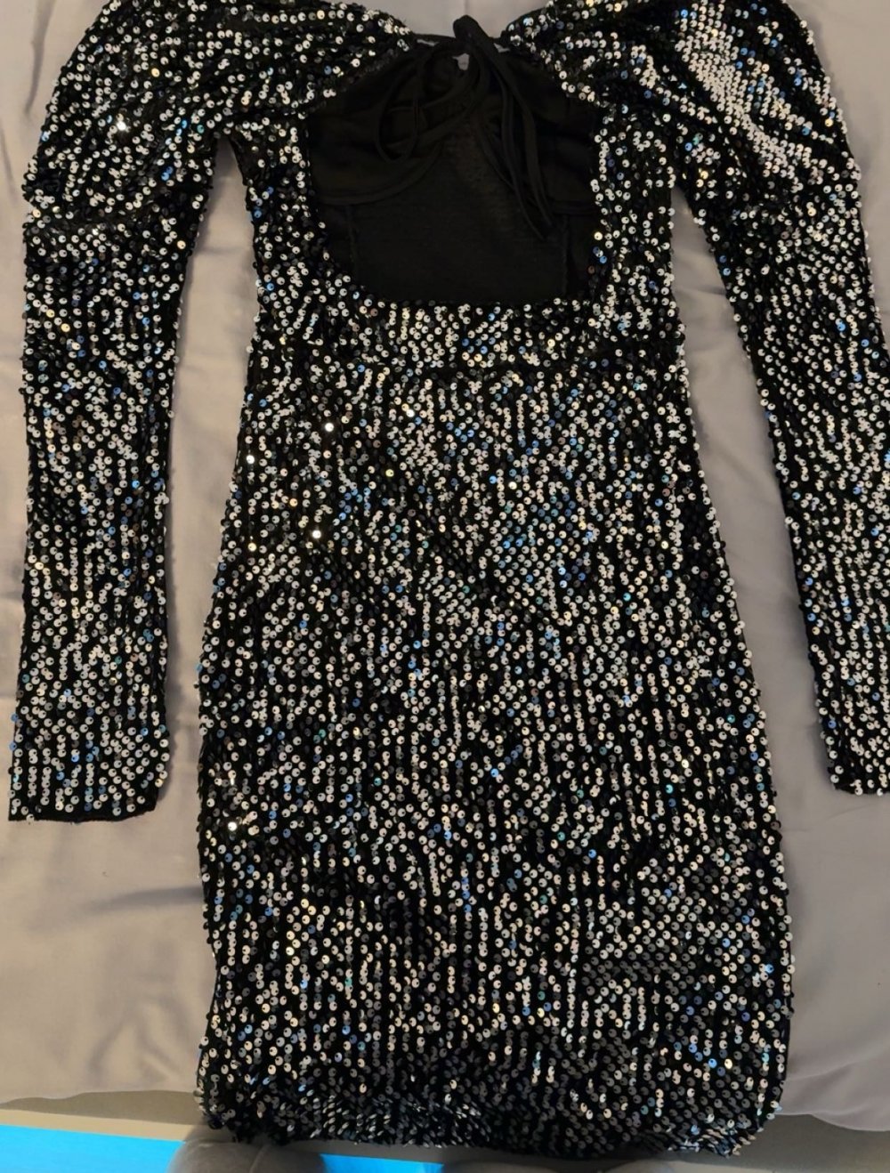 Glitzerkleid