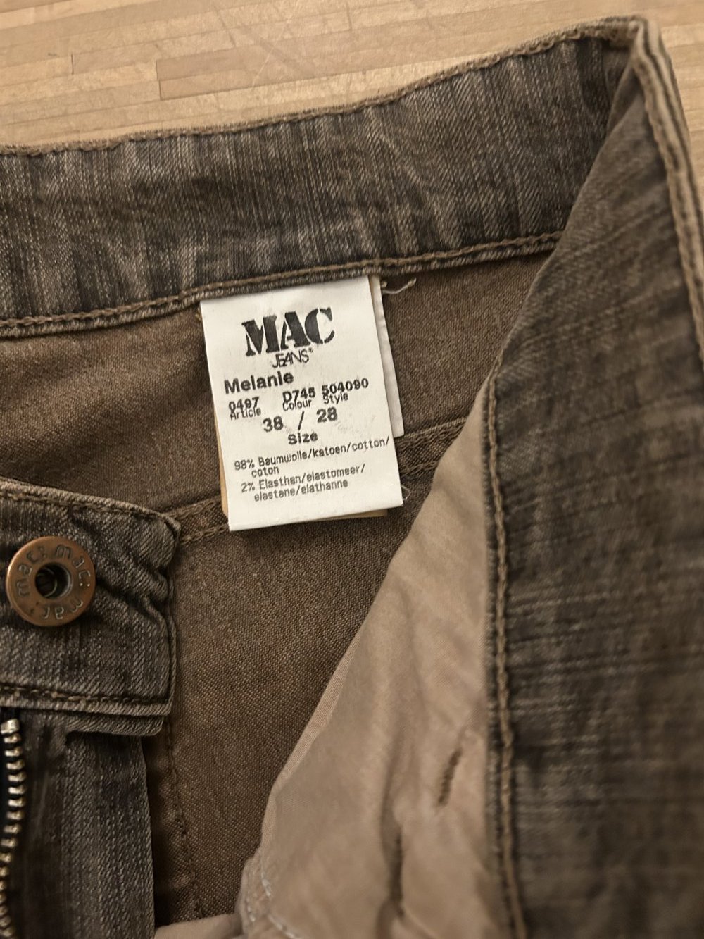 Braune Damen-Jeans - Größe 38 -