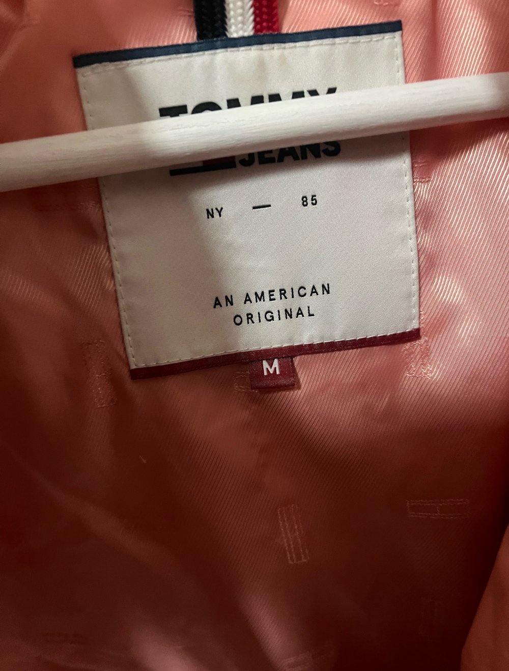 Eine Tommy Hilfiger Jacke