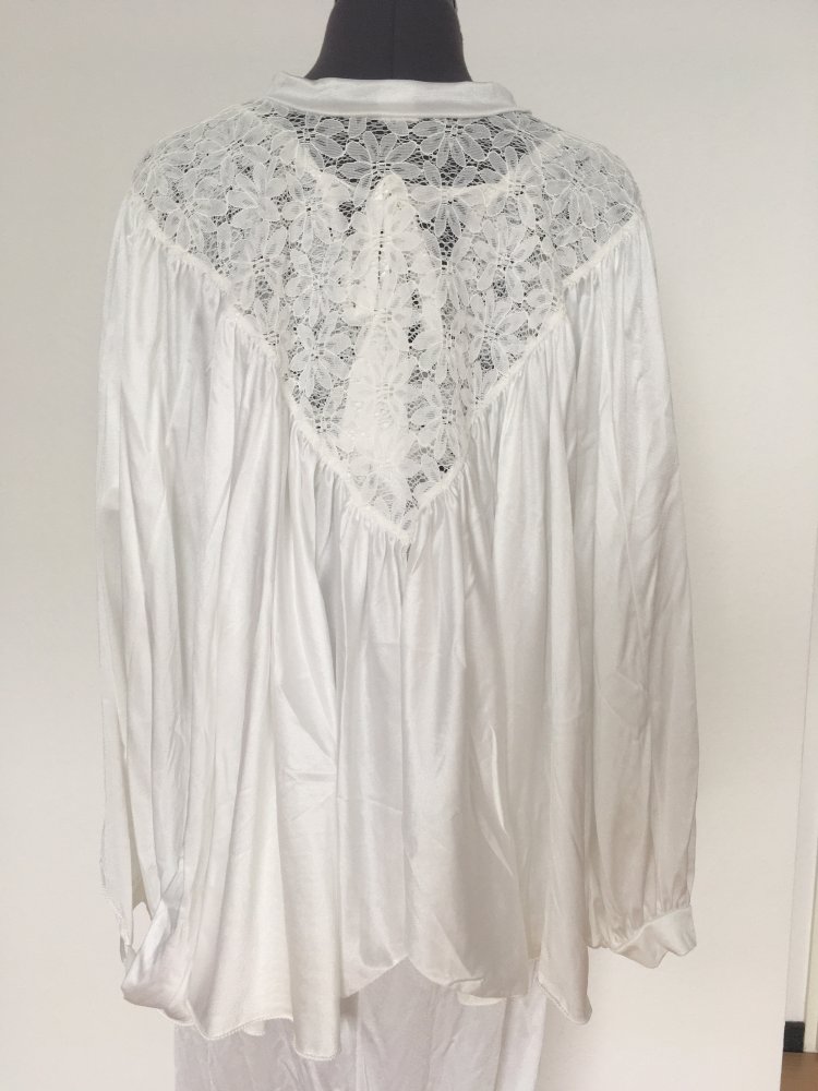 Vintage - Nachthemd mit Jäckchen und Spitze, weiß - Gr. 40 - 42 / L - XL