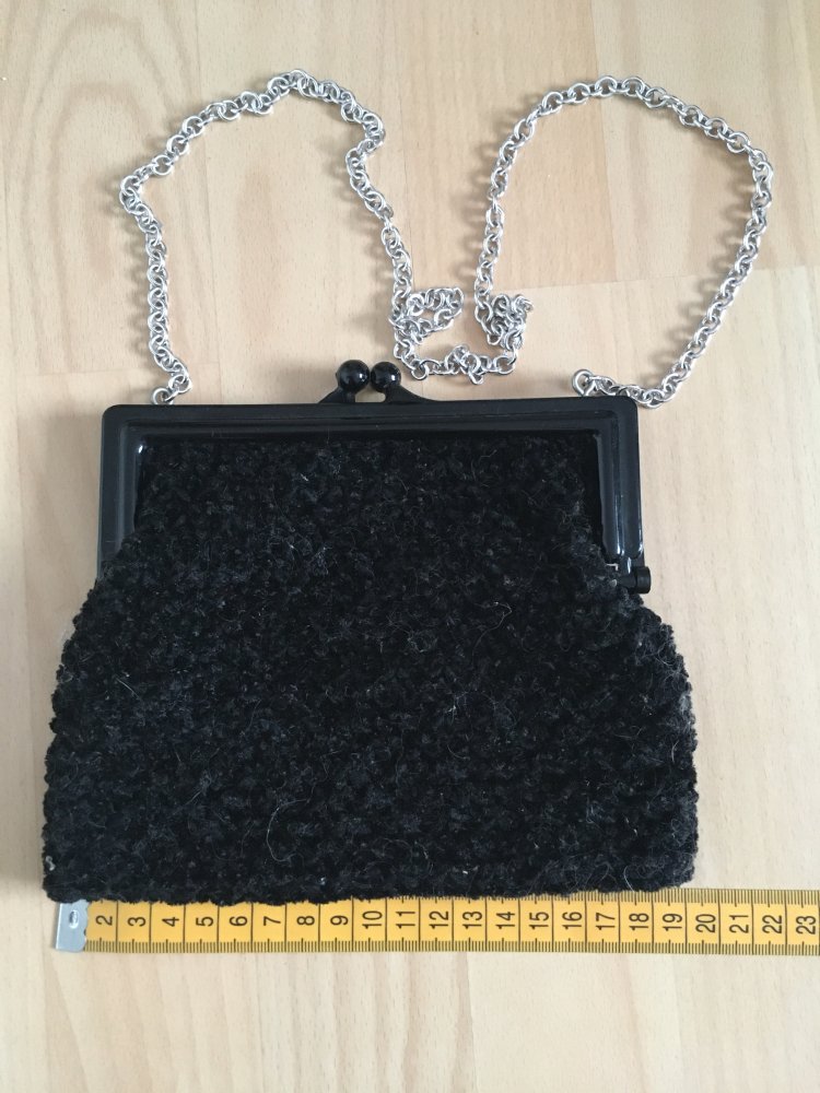 Vintage - Princess Tasche mit silber Kette / Handtasche, schwarz silber