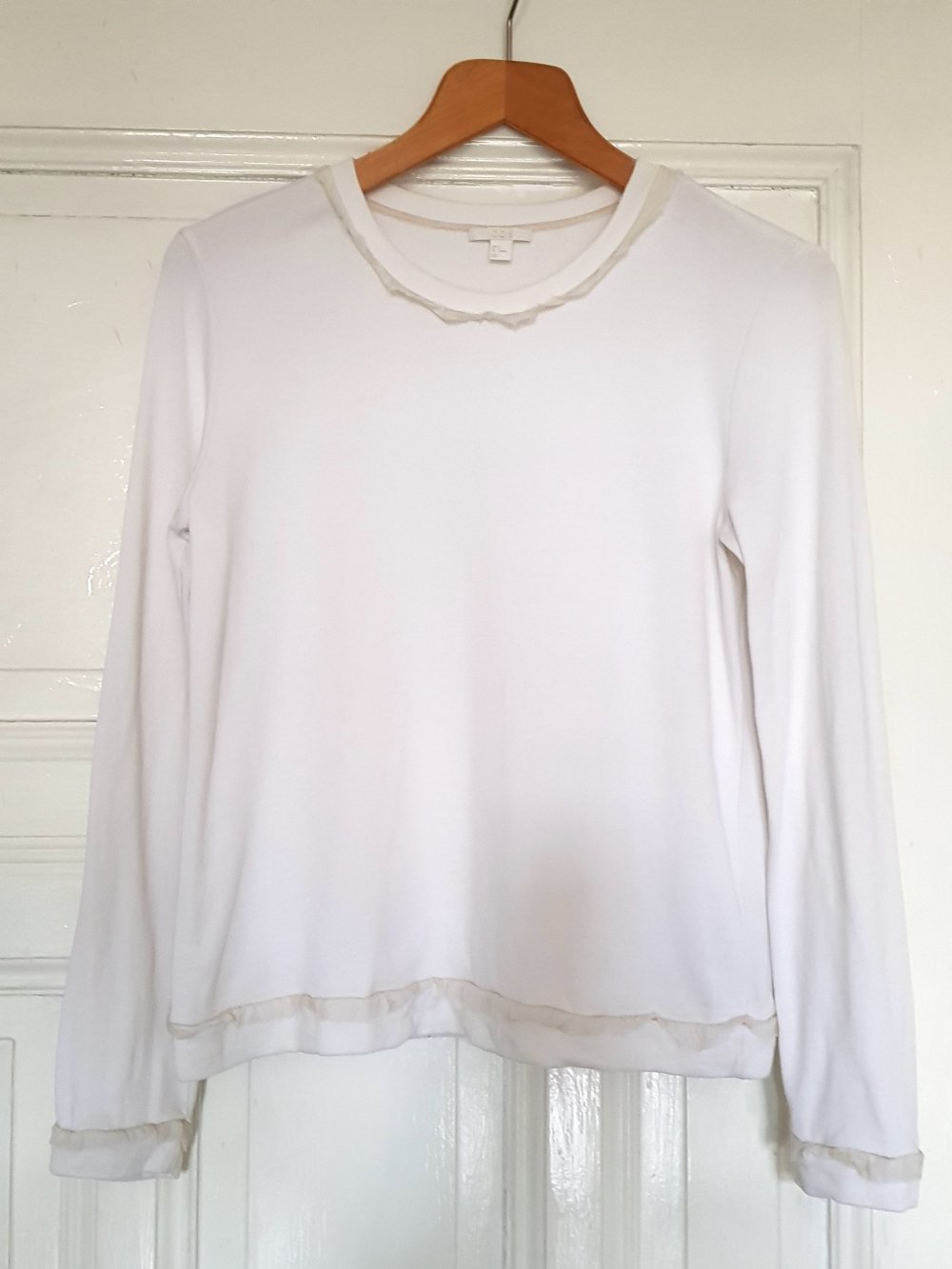 COS Pullover Sweat Bluse weiß creme mit Rüschen M
