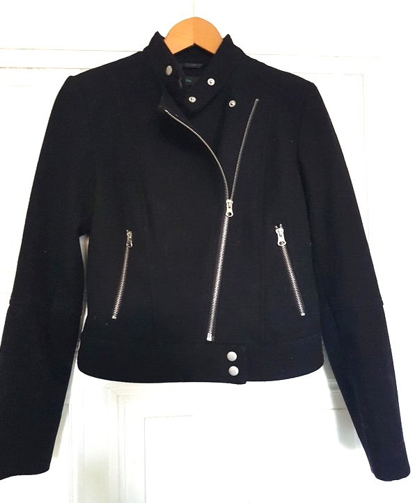 kurze, warme Wolljacke von Stile Benetton in schwarz, Bikerstil 36