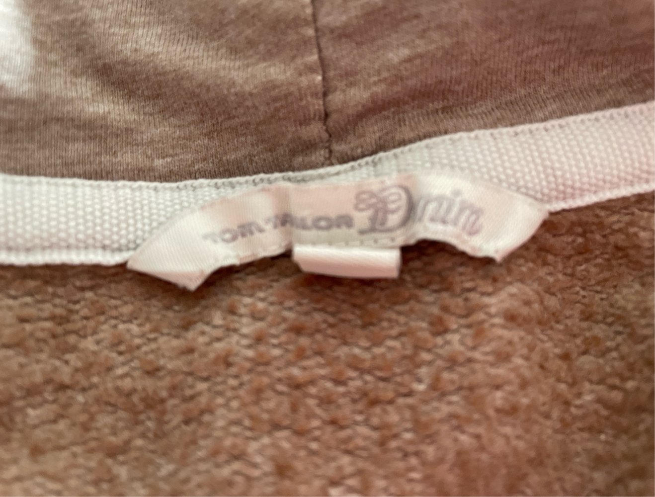 Brauner Kapuzenpulli Gr. L Tom Tailor