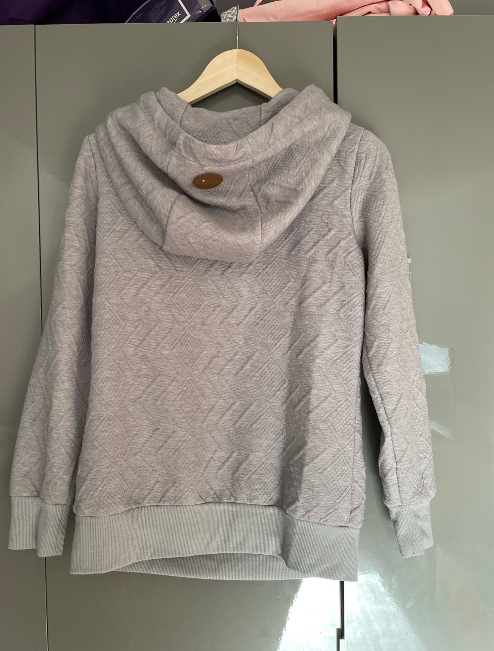 grauer Kapuzenpulli Gr. L