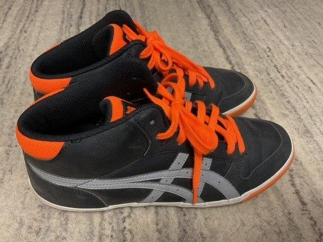 Sportschuhe