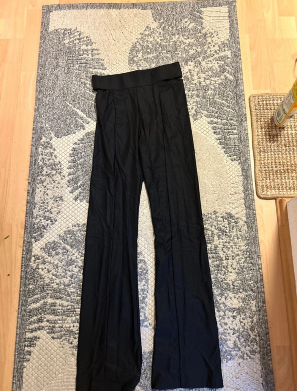 lockere hose Schwarz
