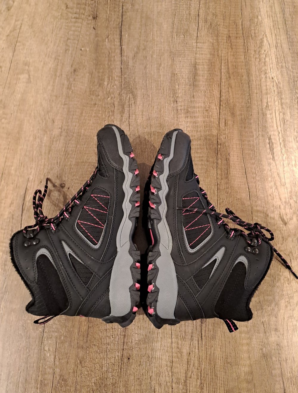 Trekkingschuhe 40