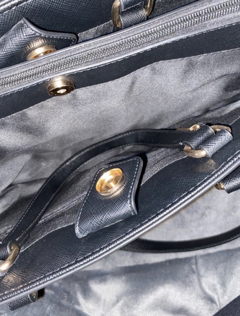 Handtasche