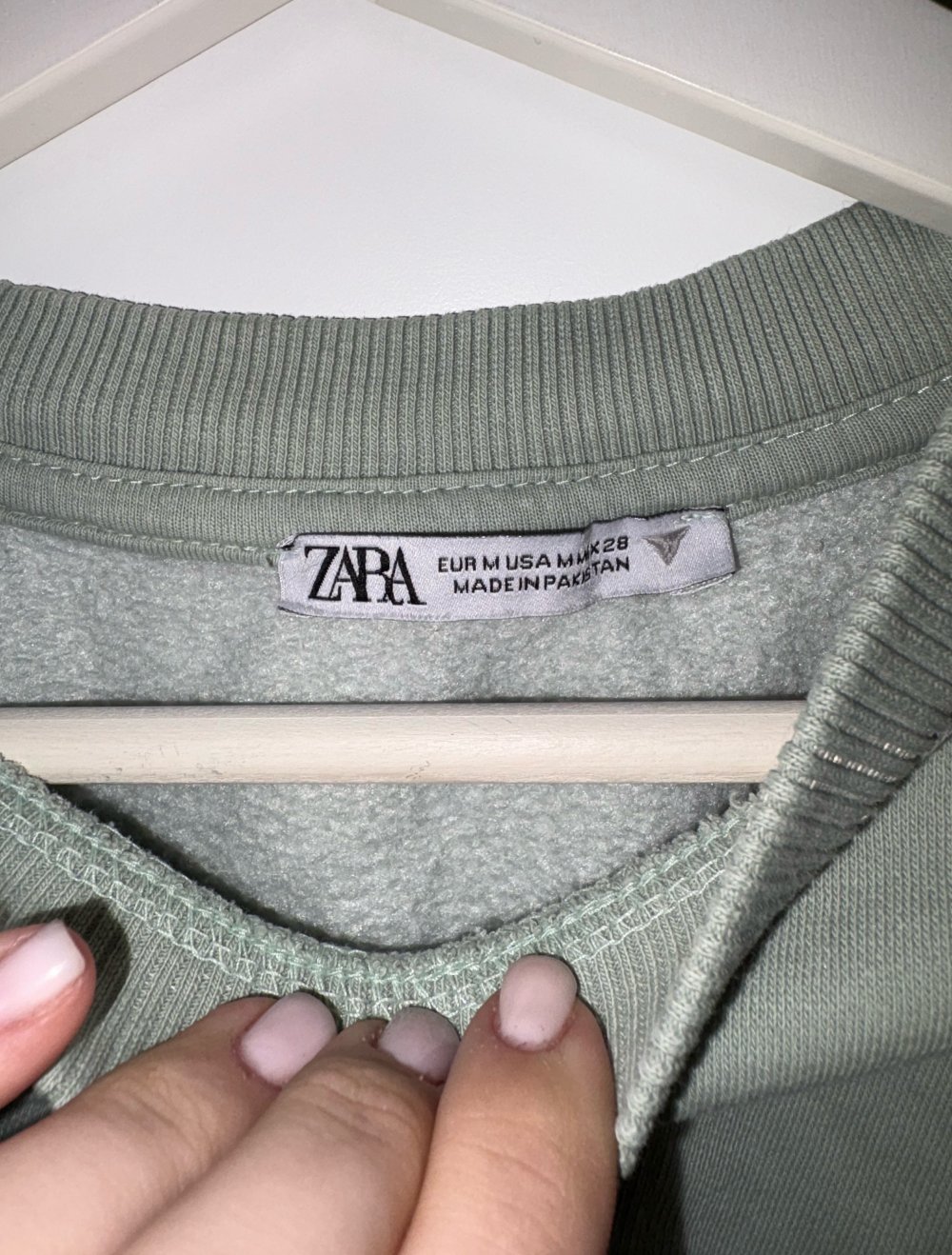 zara cropped pulli