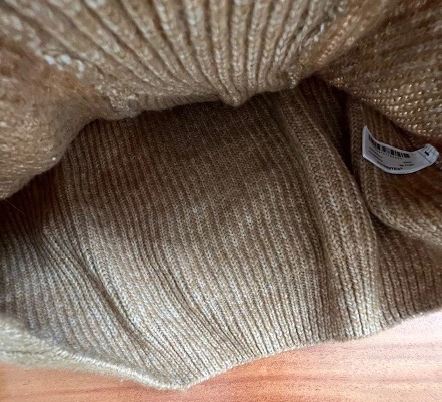 Süßer Strickpullover mit Zopfmuster von Zara in Gr. 164 Neu