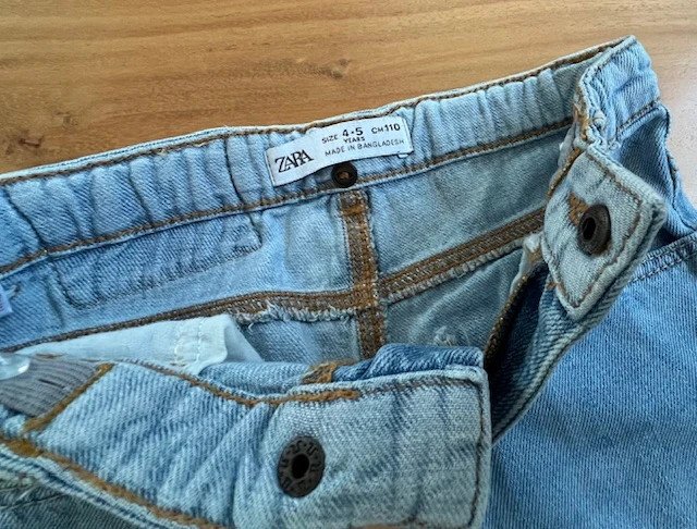 Zara Relaxed Jeans Gr. 110 (4-5Years) Neu
