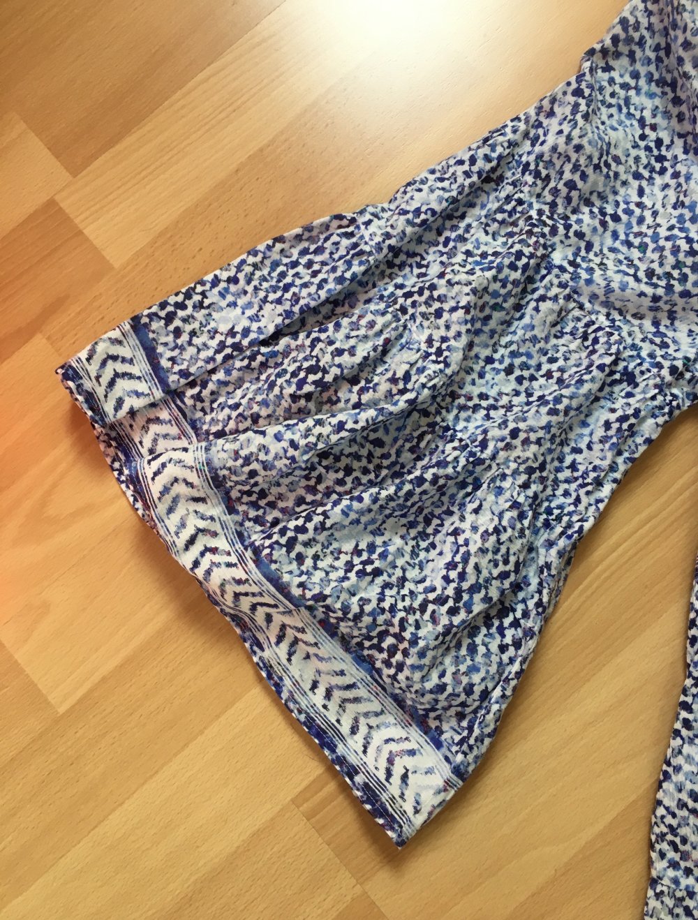 lala Berlin Kleid GR.XS Blautöne