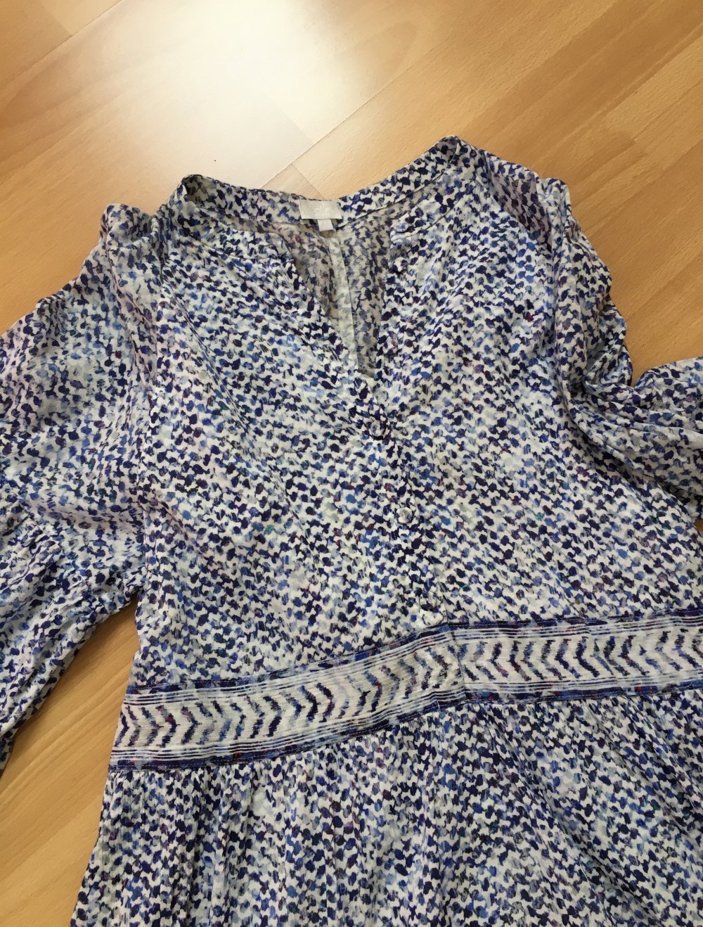 lala Berlin Kleid GR.XS Blautöne