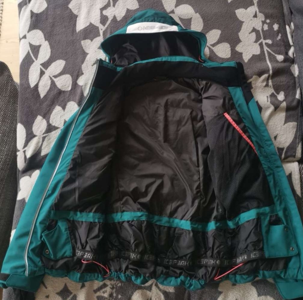 Neuwertige Damen-Skijacke
