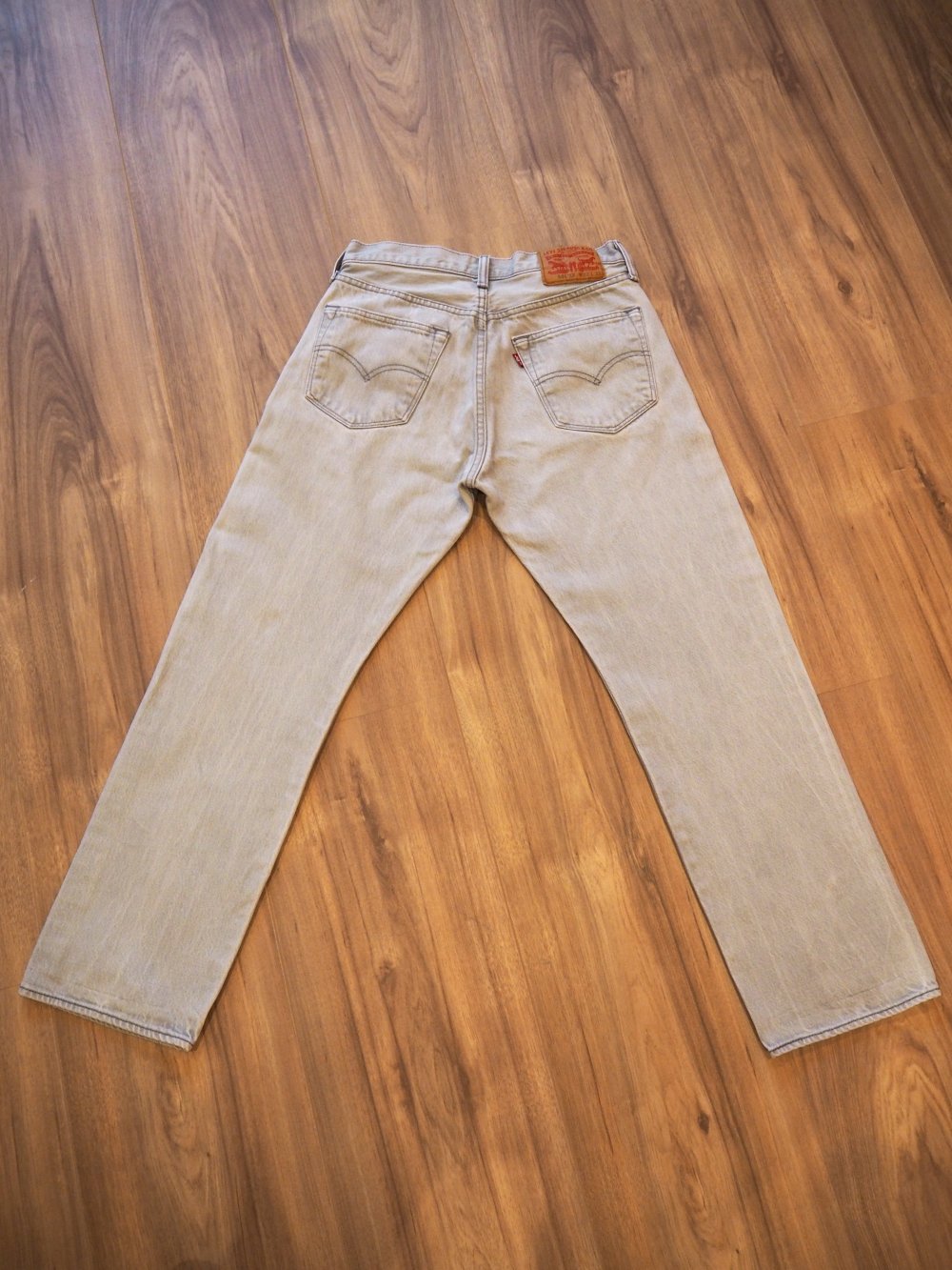 Vintage-Levi's 501 XX hellgrau