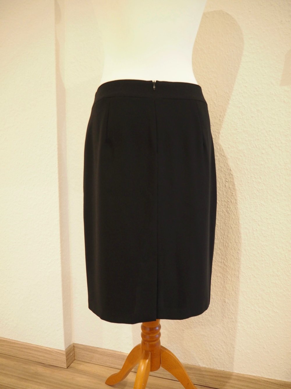 Zeitlos eleganter schwarzer Bleistiftrock