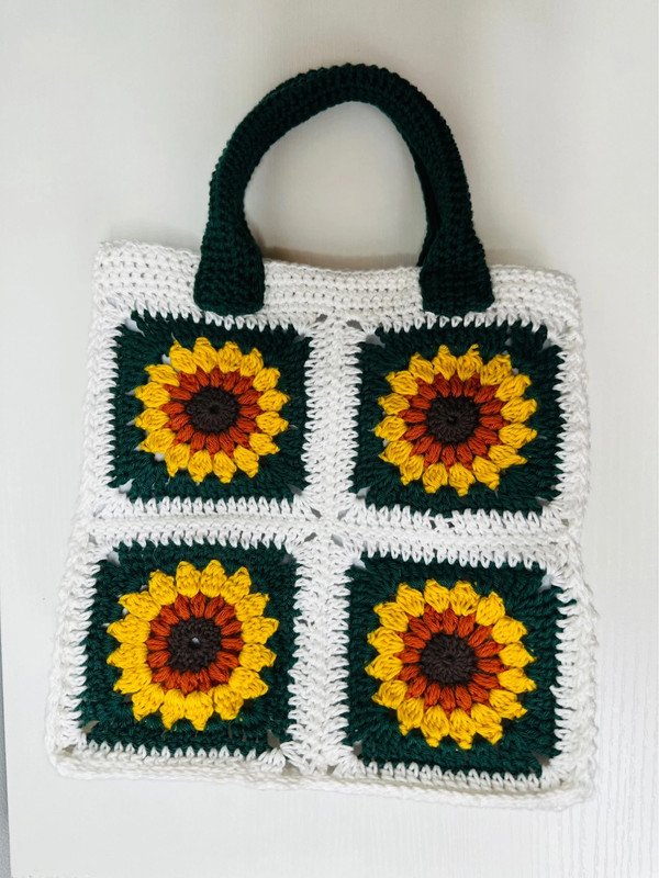 Sonnenblumen Tasche Granny Square Handarbeit gehäkelt Unikat