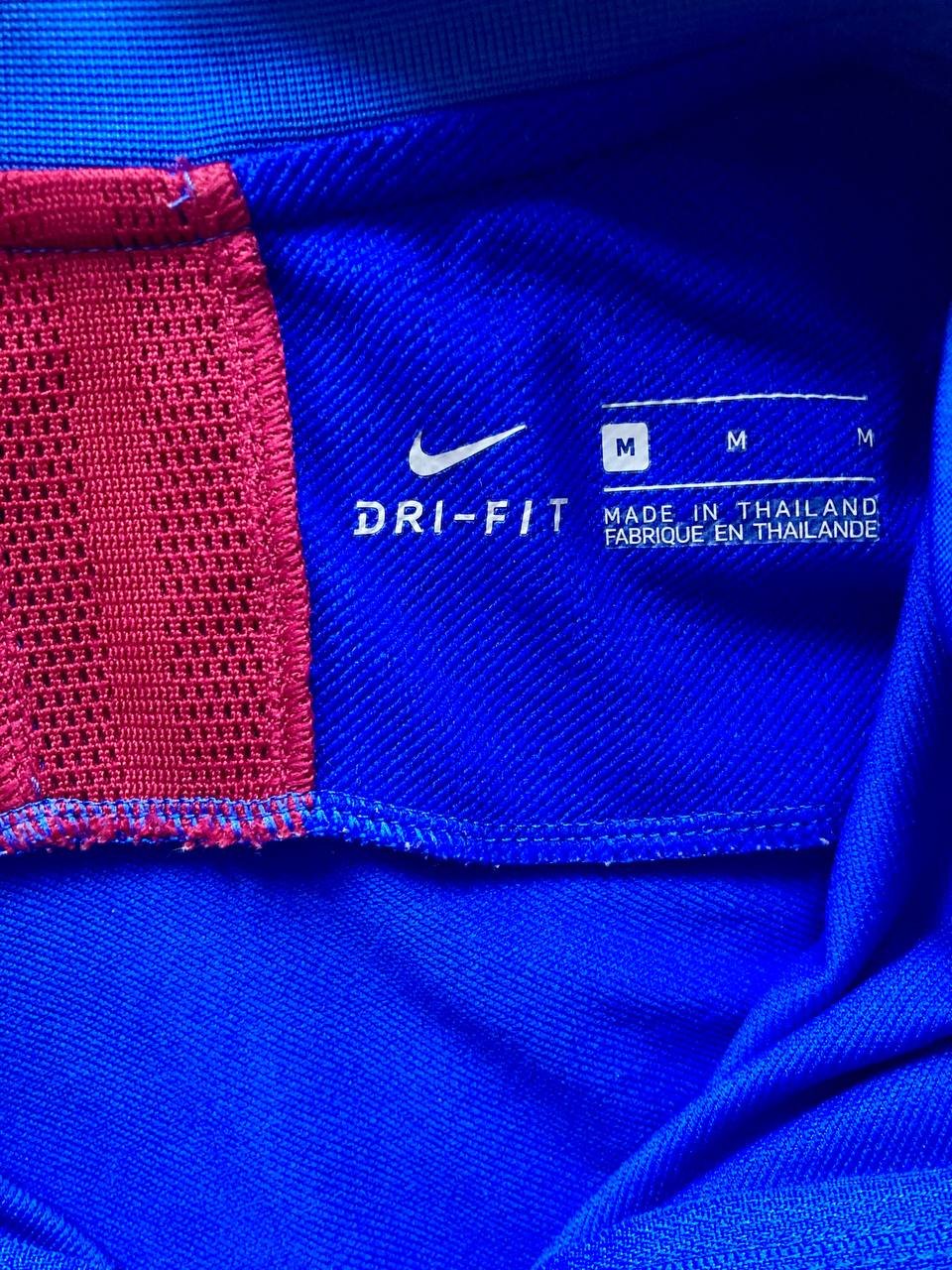 FC Barcelona Trainingspullover Nike Größe M Blau Dri-FIT